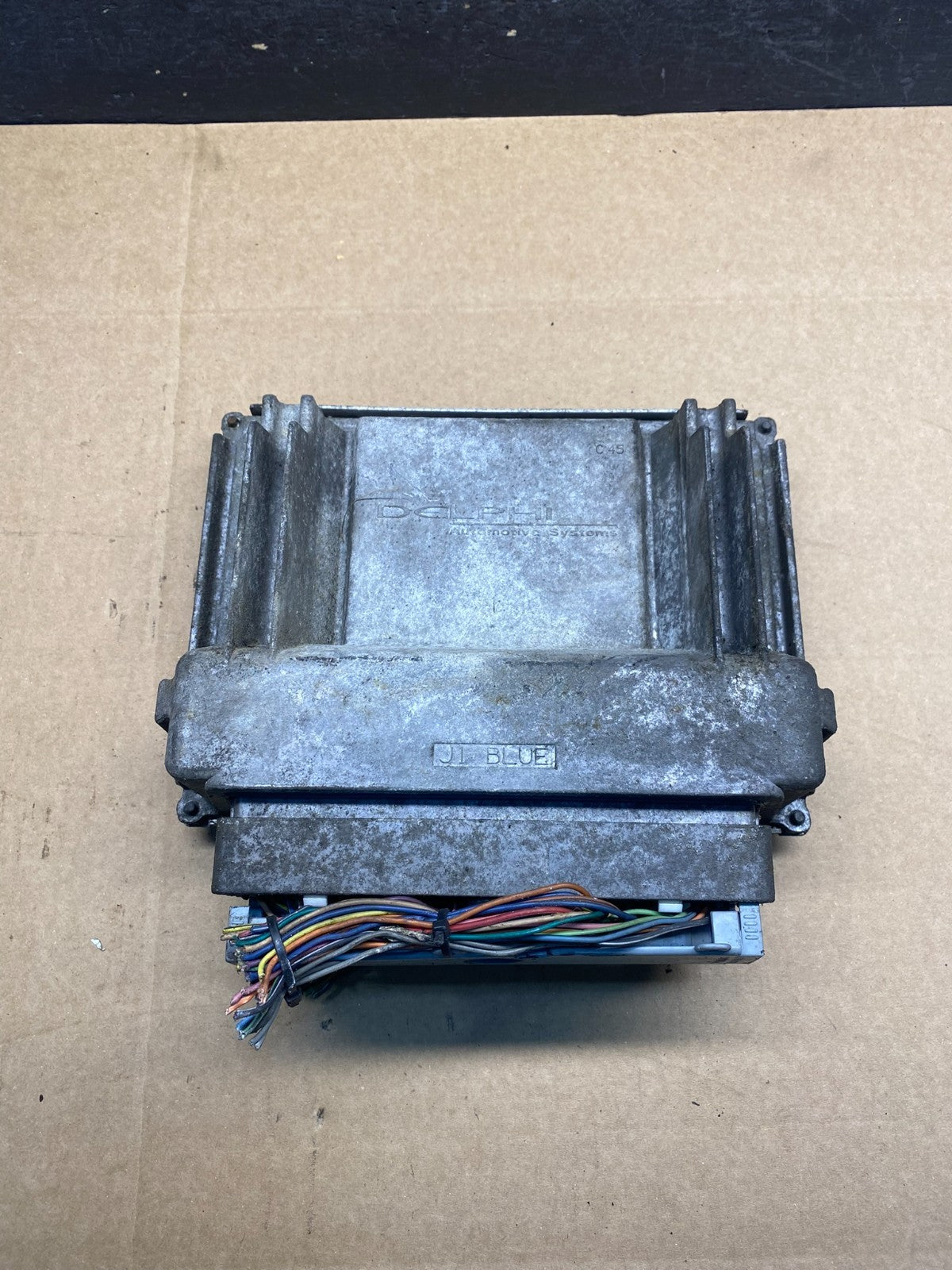 2003-2006 Chevrolet Tahoe Silverado Engine Control Module ECM ECU AG9589 DG1