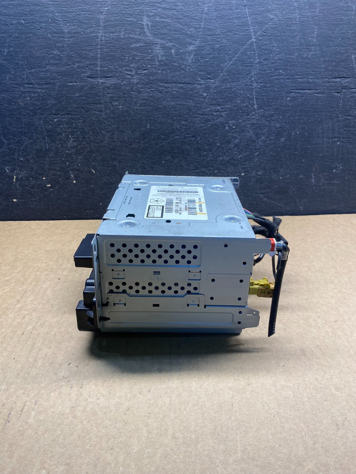2011 - 2013 Dodge Journey Radio Info Media CD Player Unit AG6027 DG1