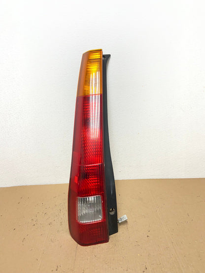 2002 2003 2004 Honda Crv Cr-v Left Driver Lh Tail Light AC7298 LK0