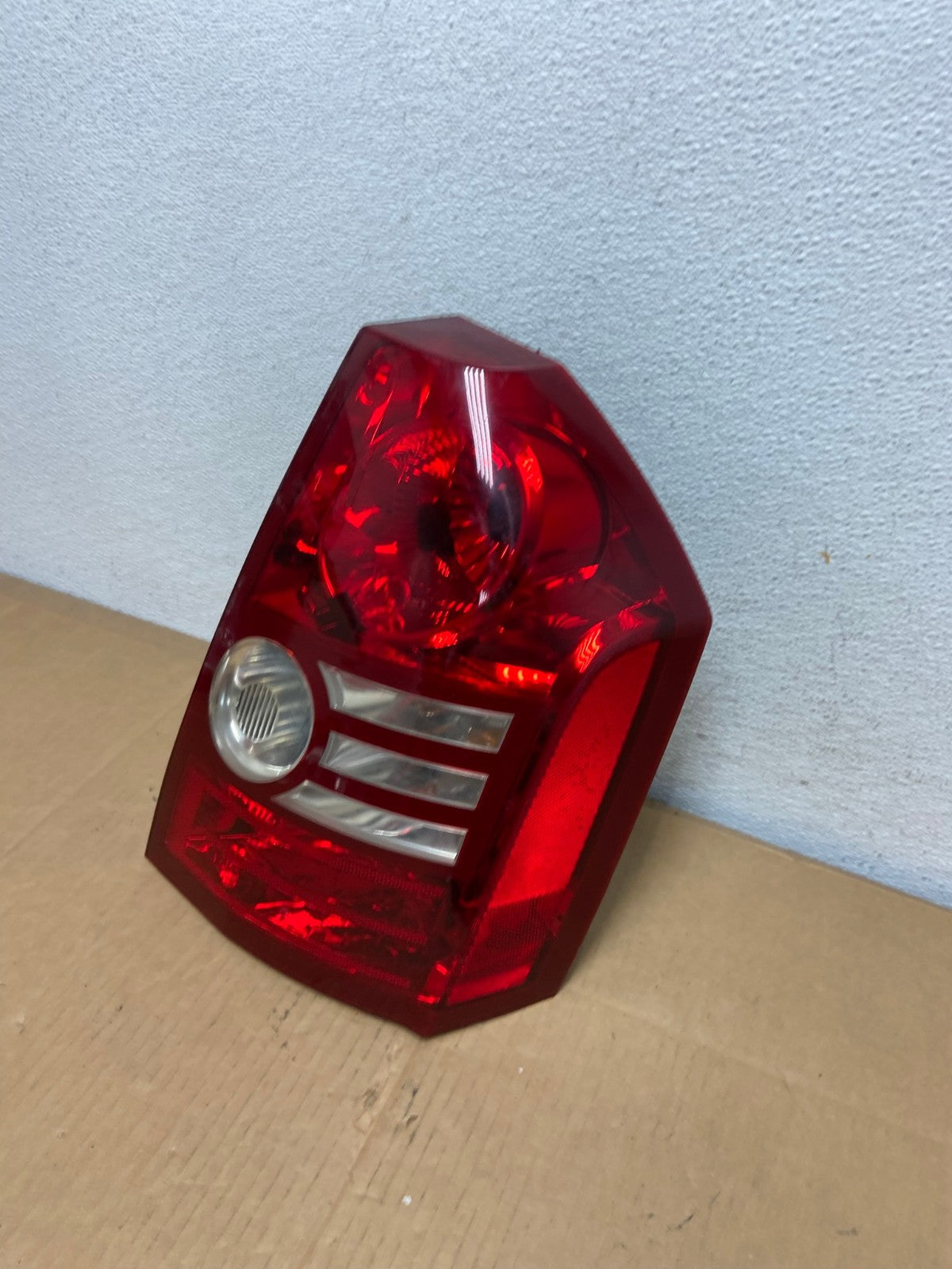 2008 2009 2010 Chrysler 300 Right Passenger RH Side Tail Light AD0755 LK1