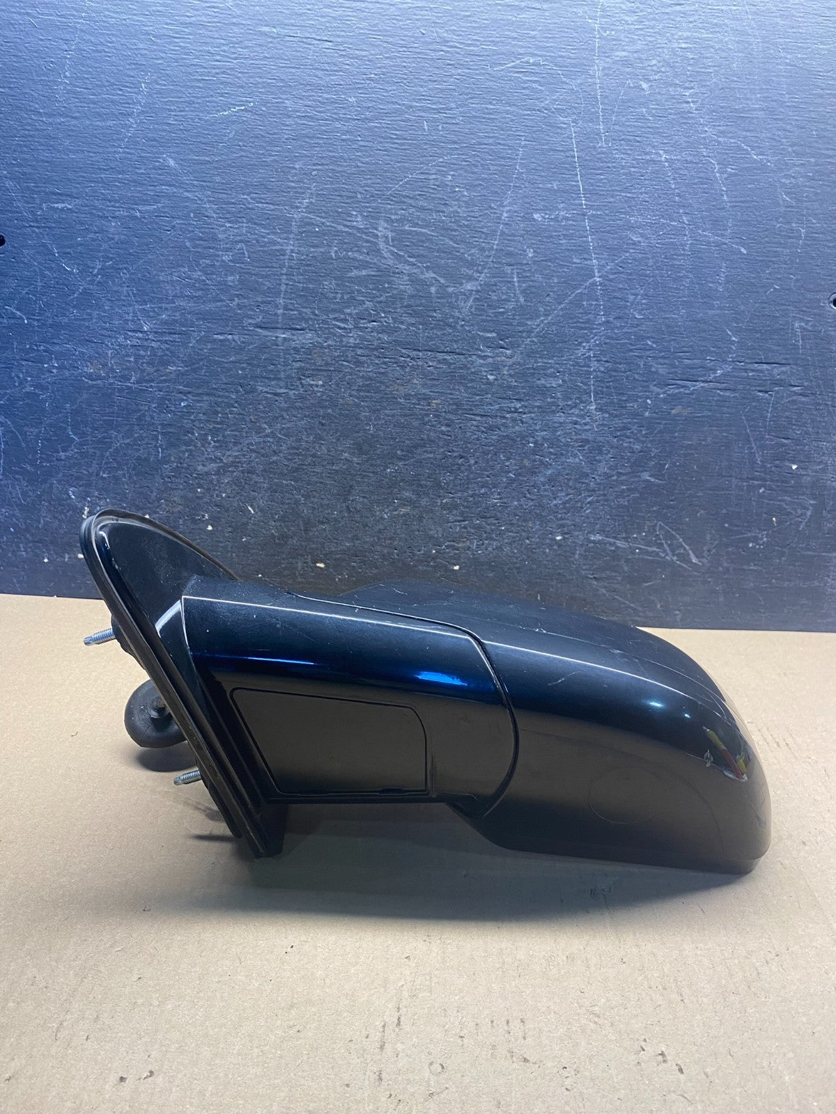 2015 to 2020 Chevrolet Tahoe Silverado Yukon Left Driver Mirror AH3439 DG3