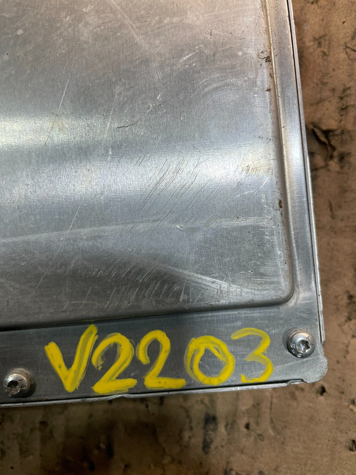 2003 2005 Mercedes CLK320 C320 ECU ECM Engine Control Module Unit v2203 DG4
