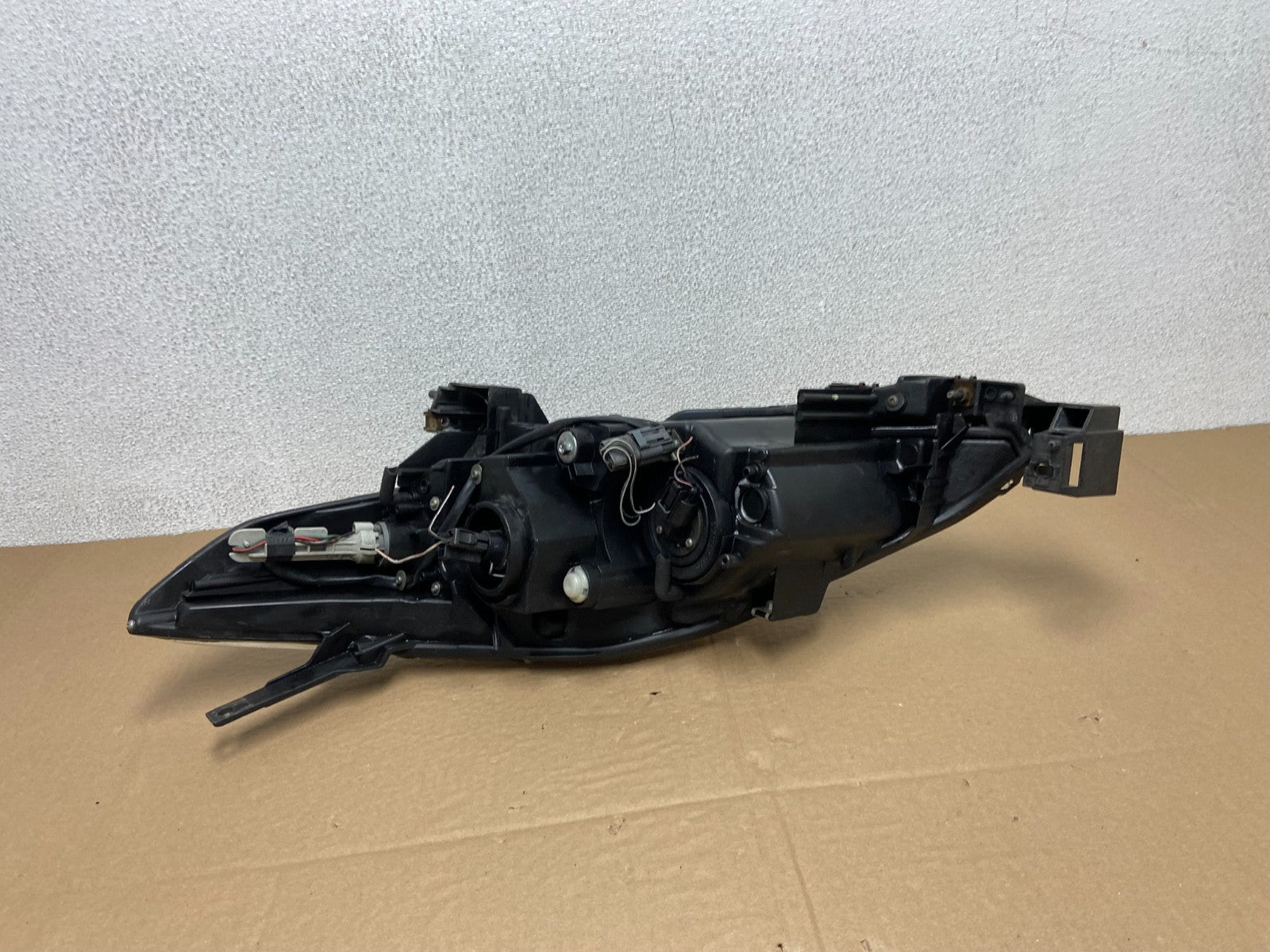 2006 2007 Mazda 5 Right Passenger RH Side Halogen Headlight OEM AB6085 DW5