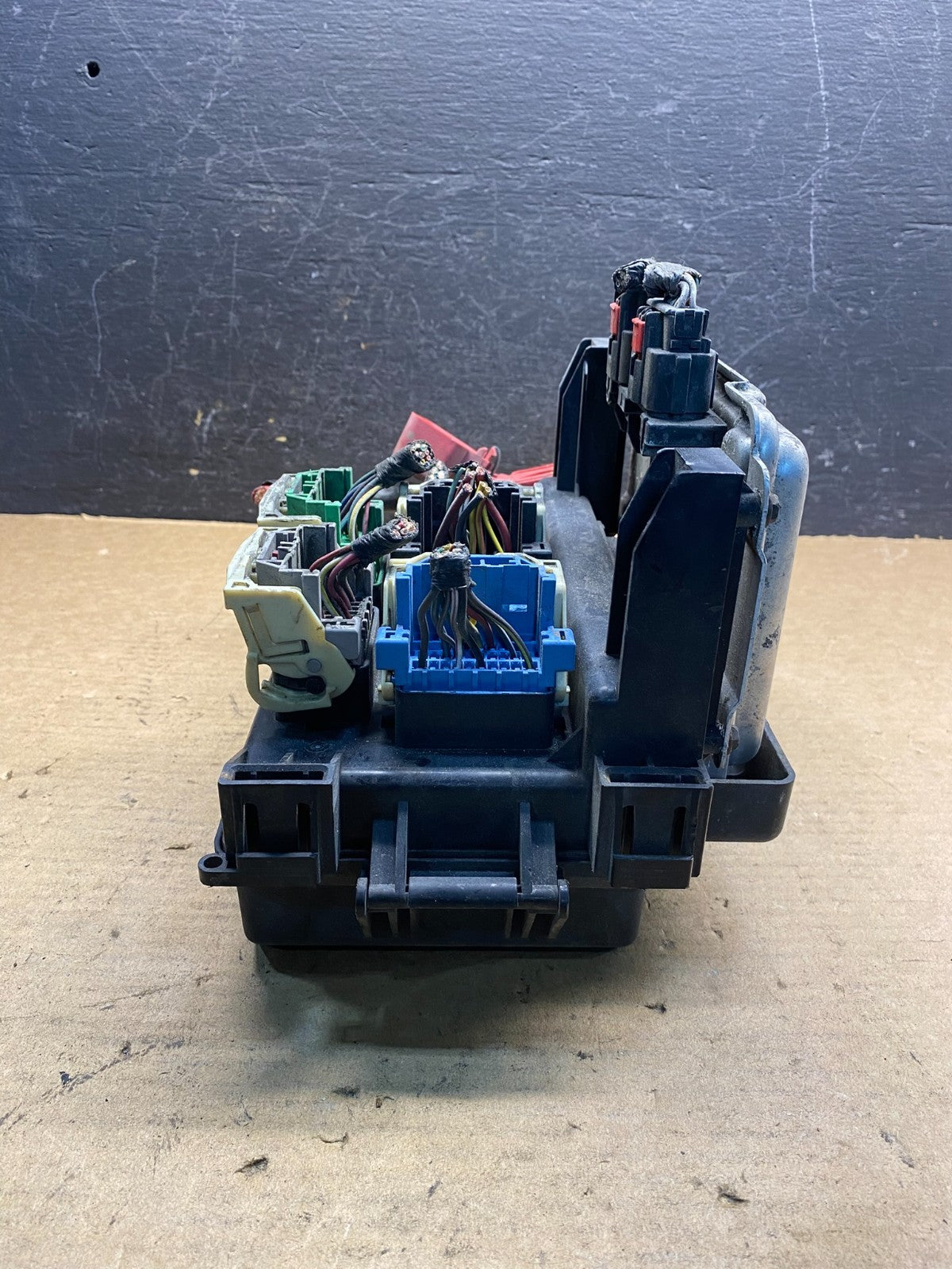 2005 Chrysler 300 Charger Totally Integrated Module Fuse Box ae0020 DG3