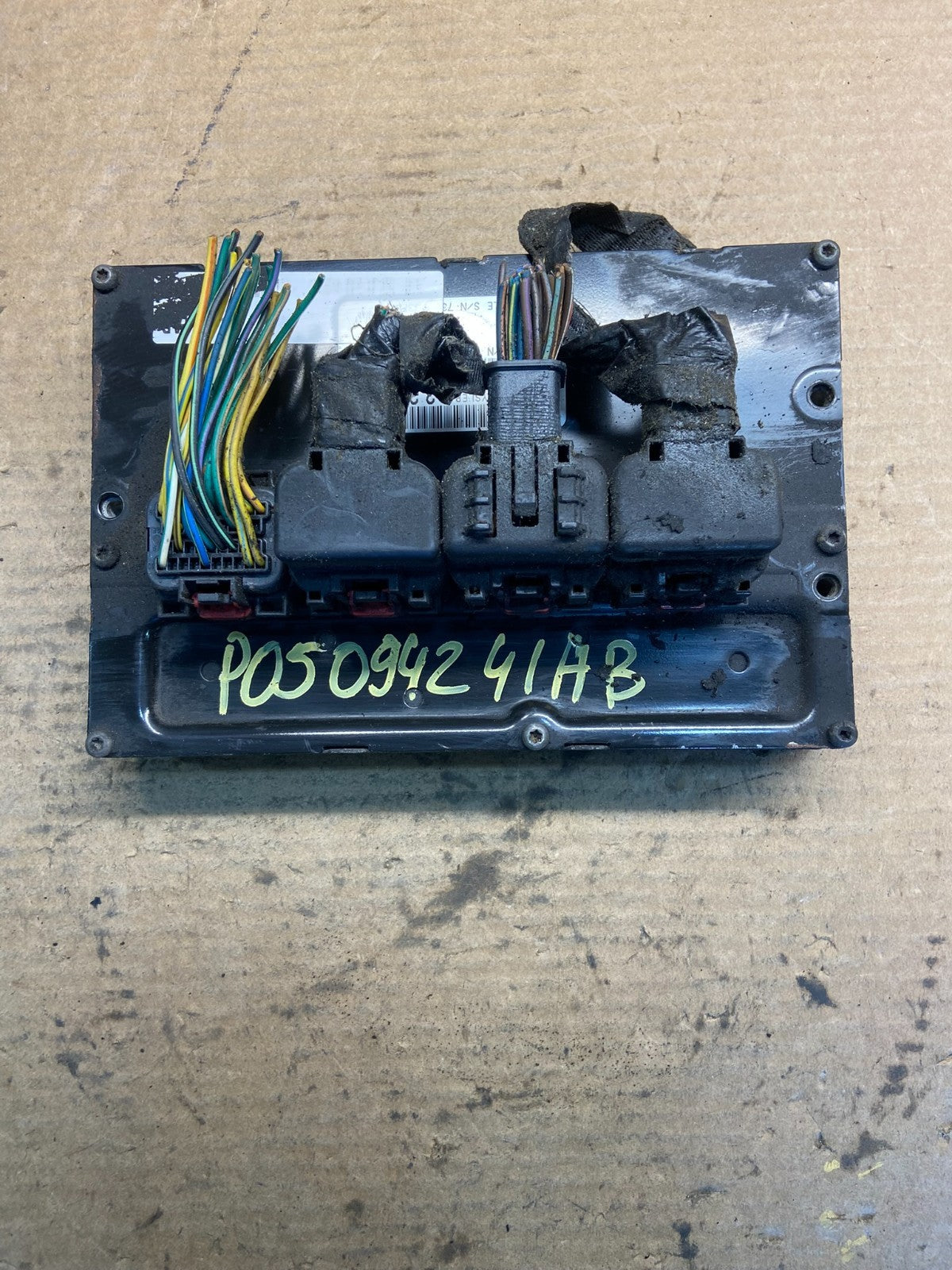2004 Chrysler Pacifica Engine Control ECU ECM EBX Module aa0789 DG2