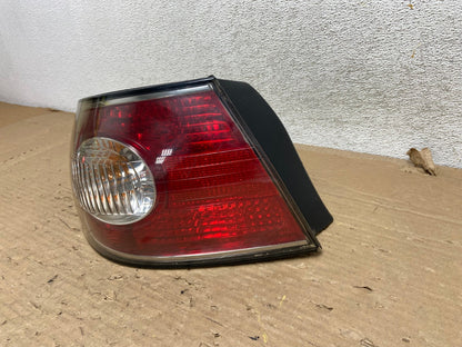 2002 to 2004 Lexus ES300 ES330 Left Driver Side Tail Light AG8330 LK2