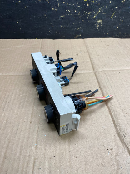 2008-2010 Chevrolet Express 1500 2500 3500 Climate Control Panel AA4598 DG2