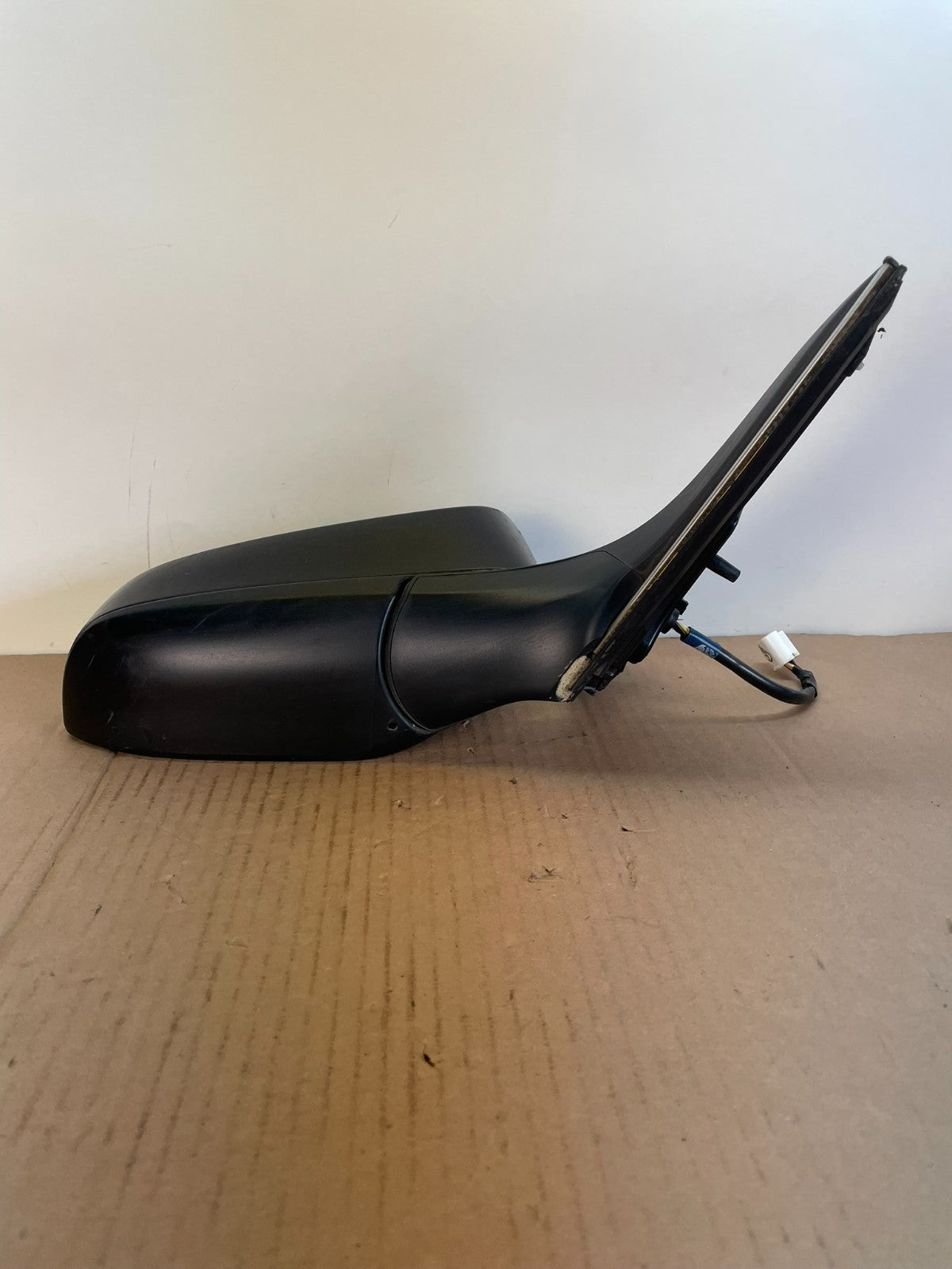 2015 to 2017 Toyota Camry Right Passenger RH Door View Mirror AG7770 DW3
