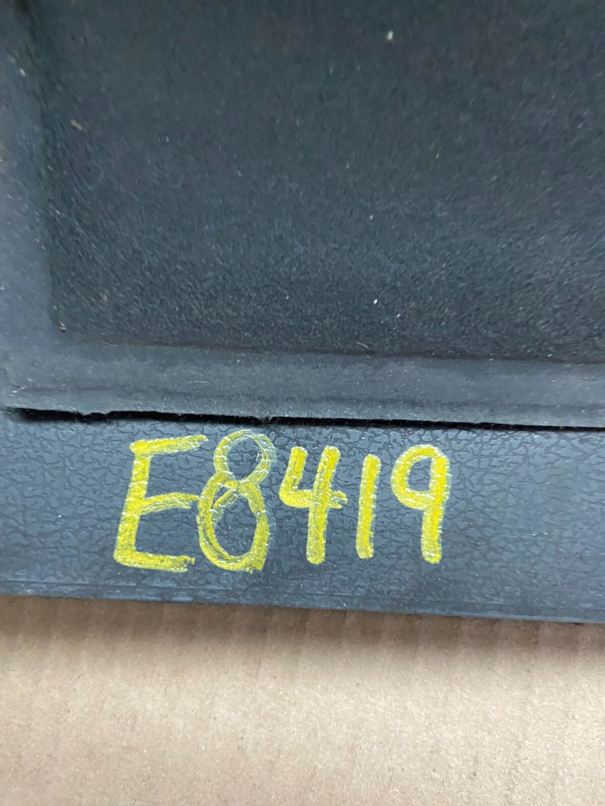 2002 to 2005 Hyundai Sonata 2.4L Engine Trim Cover E8419 PS9