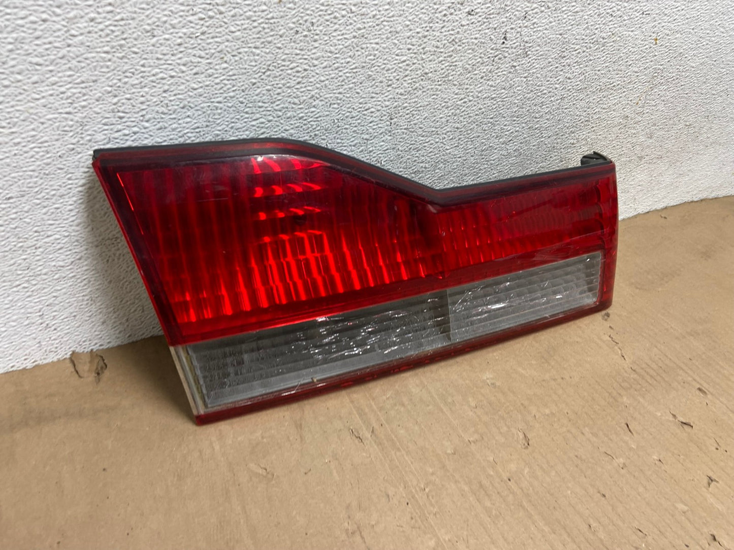 2001 to 2002 Honda Accord Left Driver LH Side Inner Tail Light AE9134 LK2