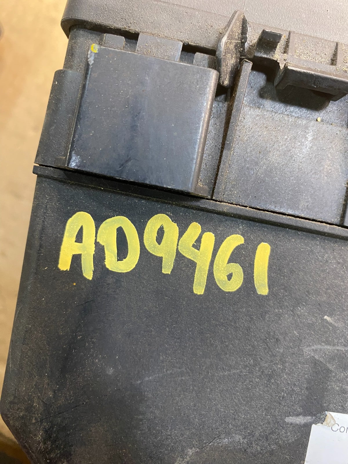 2011 Liberty Nitro TIPM Power Integrated Fuse Box Module AD9461 DG5
