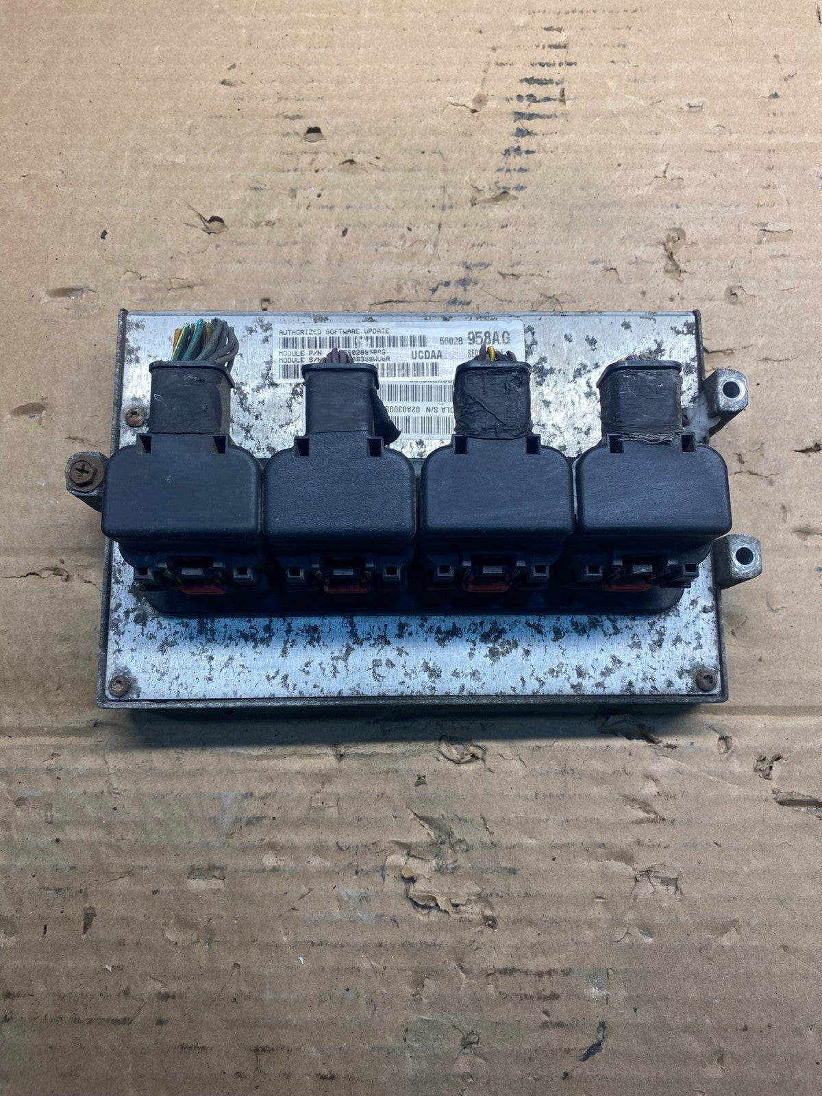 2005 Dodge Ram 1500 Engine Computer 5.7L ECM ECU p56028958af AD9377 DG0
