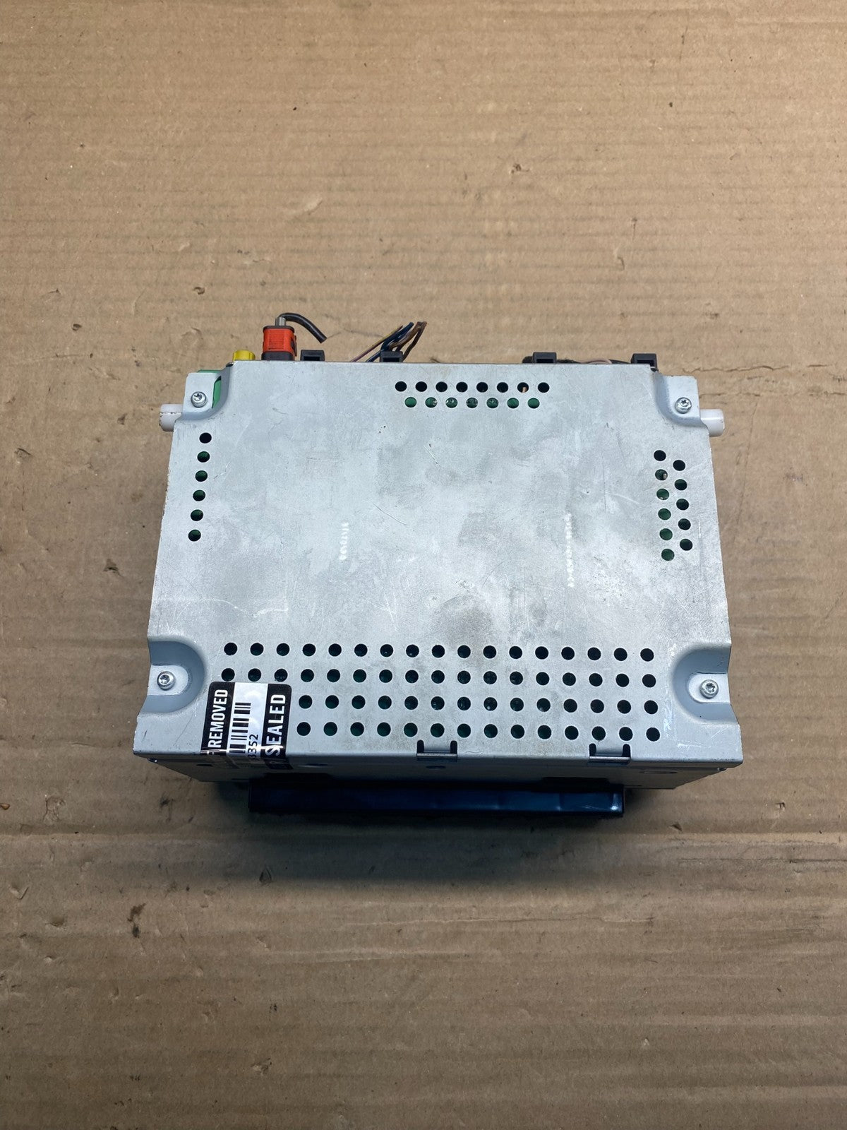 2013 - 2016 Ford C-Max Single CD Player Media AM FM Radio Receiver AF3978 DW4