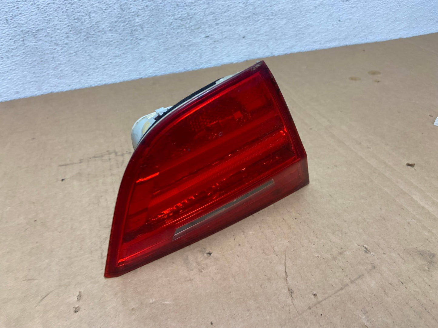 2009 2010 2011 BMW 3 328i 335i E90 Left Driver LH Tail Light Inner AD2613 LK2