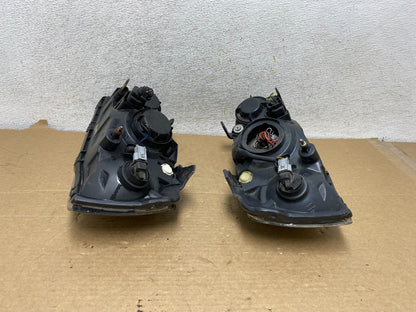 2004 2005 2006 Hyundai Elantra Left+Right Set Halogen Headlights AH7894 DW8