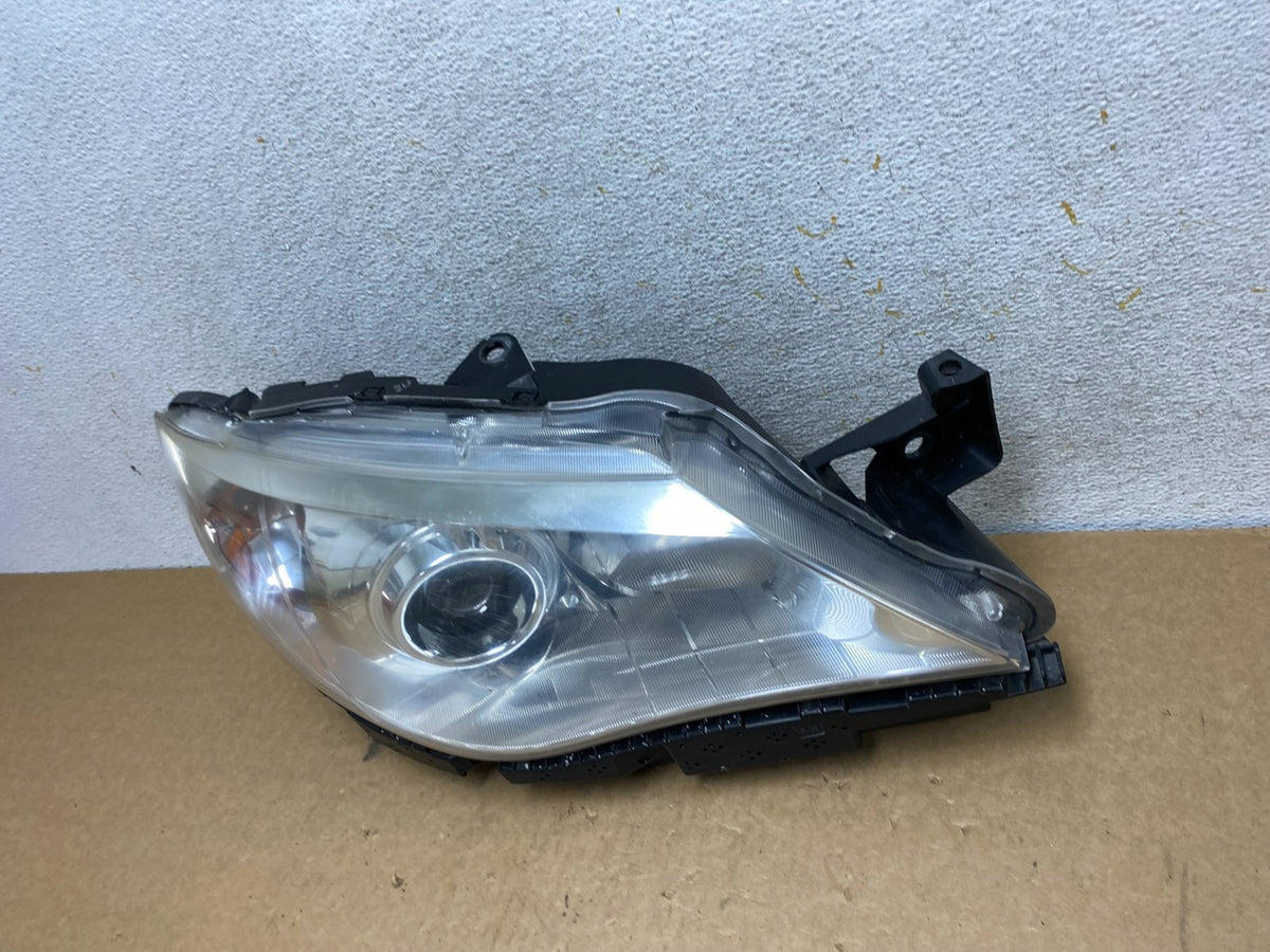 2008 to 2011 Subaru Impreza Right Passenger Side Halogen Headlight AI2650 DW1