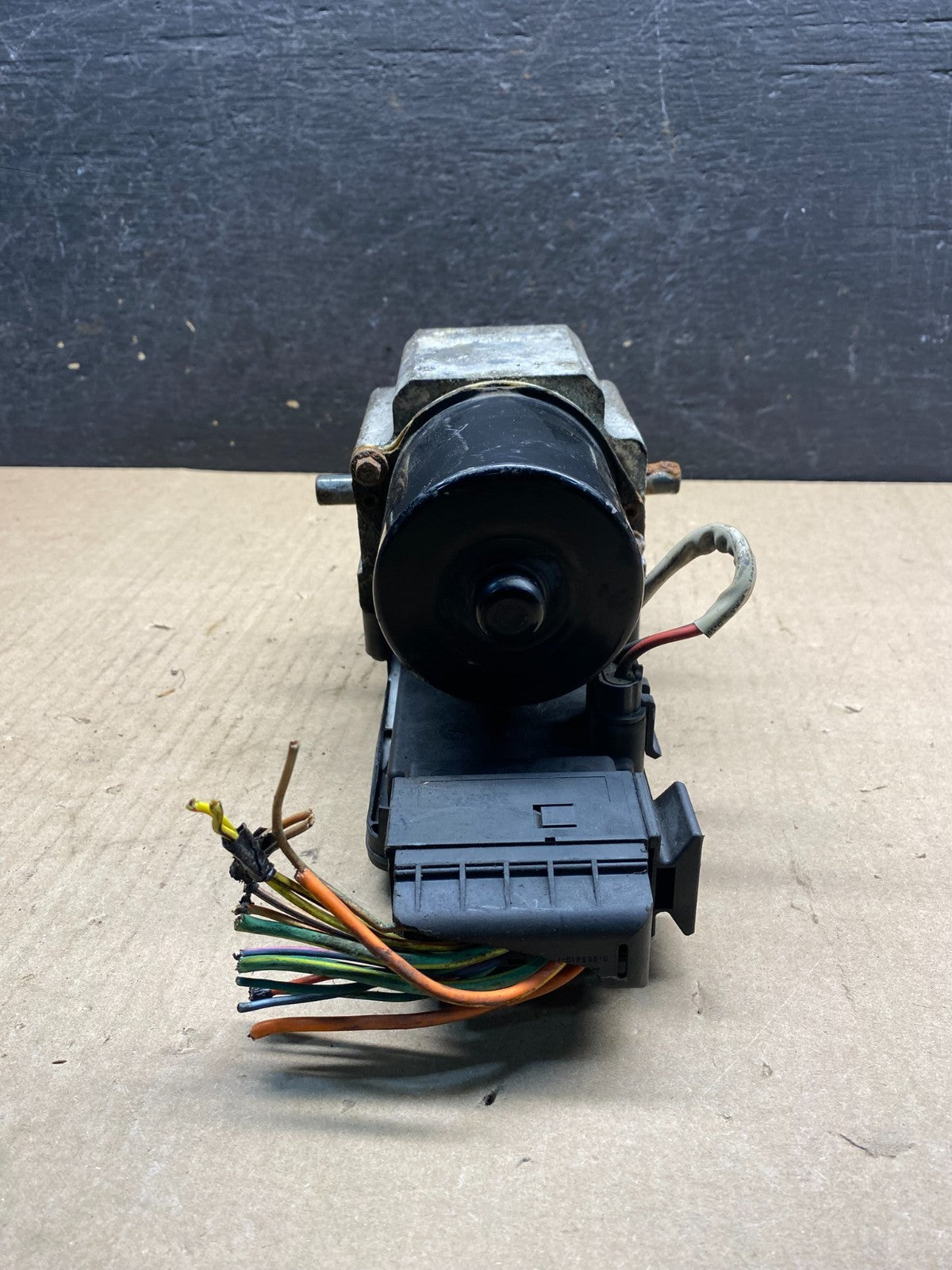 2004 2007 Ford E250 E350 Econoline Anti-Lock ABS Antilock Brake Pump AC9680 DG5