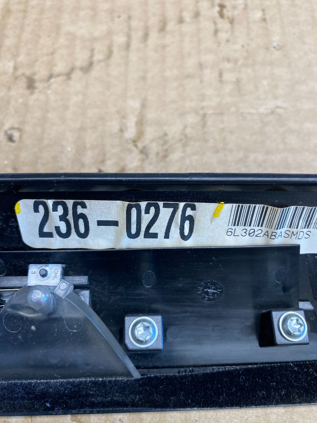 2004 to 2008 Ford F150 Radio Climate Dash Bezel Surround Black AC9426 DG5