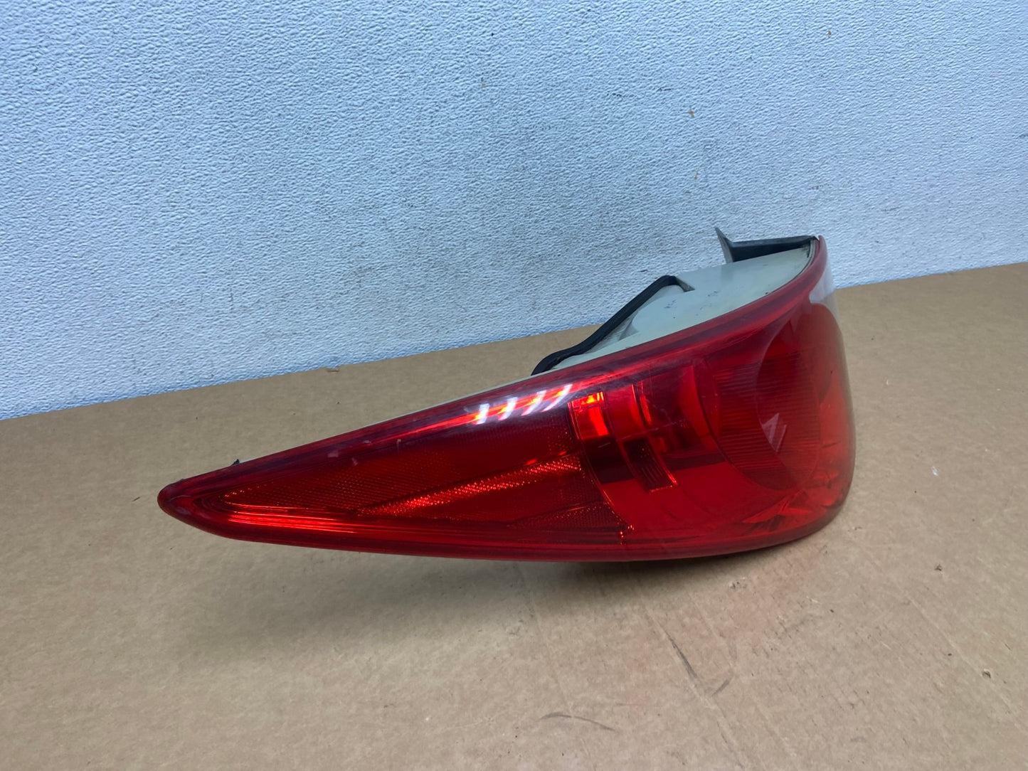 2011 2012 2013 Hyundai Sonata Left Driver LH Side Tail Light AD5414 LK2