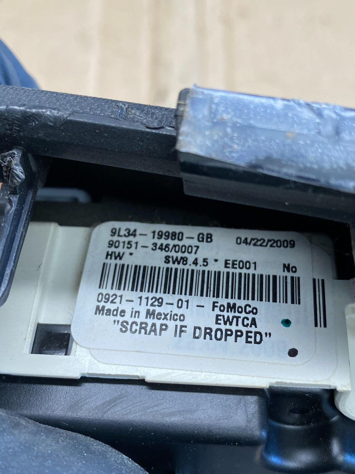 2009 Ford F150 Climate Control A/C Heater Panel Radio Bezel ab8801 DG5