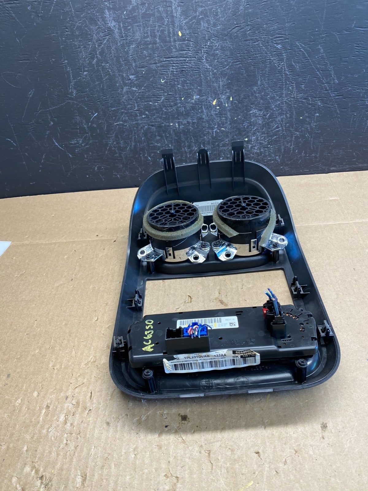 2011 to 2017 Jeep Patriot Dash Climate Temperature Control Radio Bezel AC6350 DG5