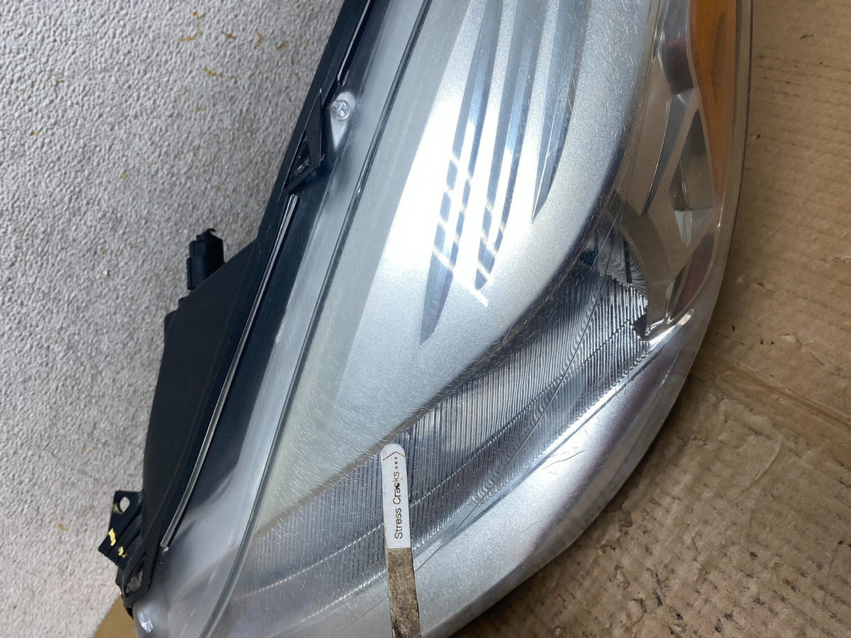 2013 - 2016 Ford Escape Headlight Left Driver Lh Side Halogen AI6794 DW4