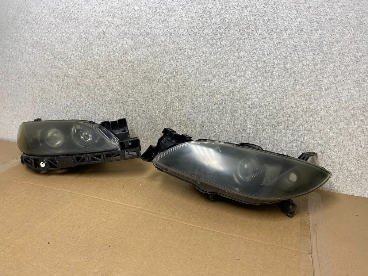 XENON 2004 to 2009 Mazda 3 Sedan Left+Right Set Side Black Headlights AH3104 DG2