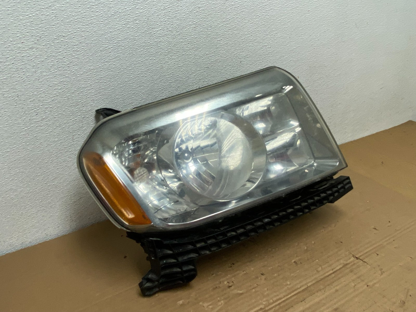 2009 2010 2011 Honda Pilot Right Passenger RH Halogen Headlight AD4249 DW2