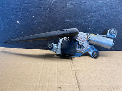 2004 to 2010 BMW X3 E83 Rear Windshield Wiper Motor AA7731 DG0