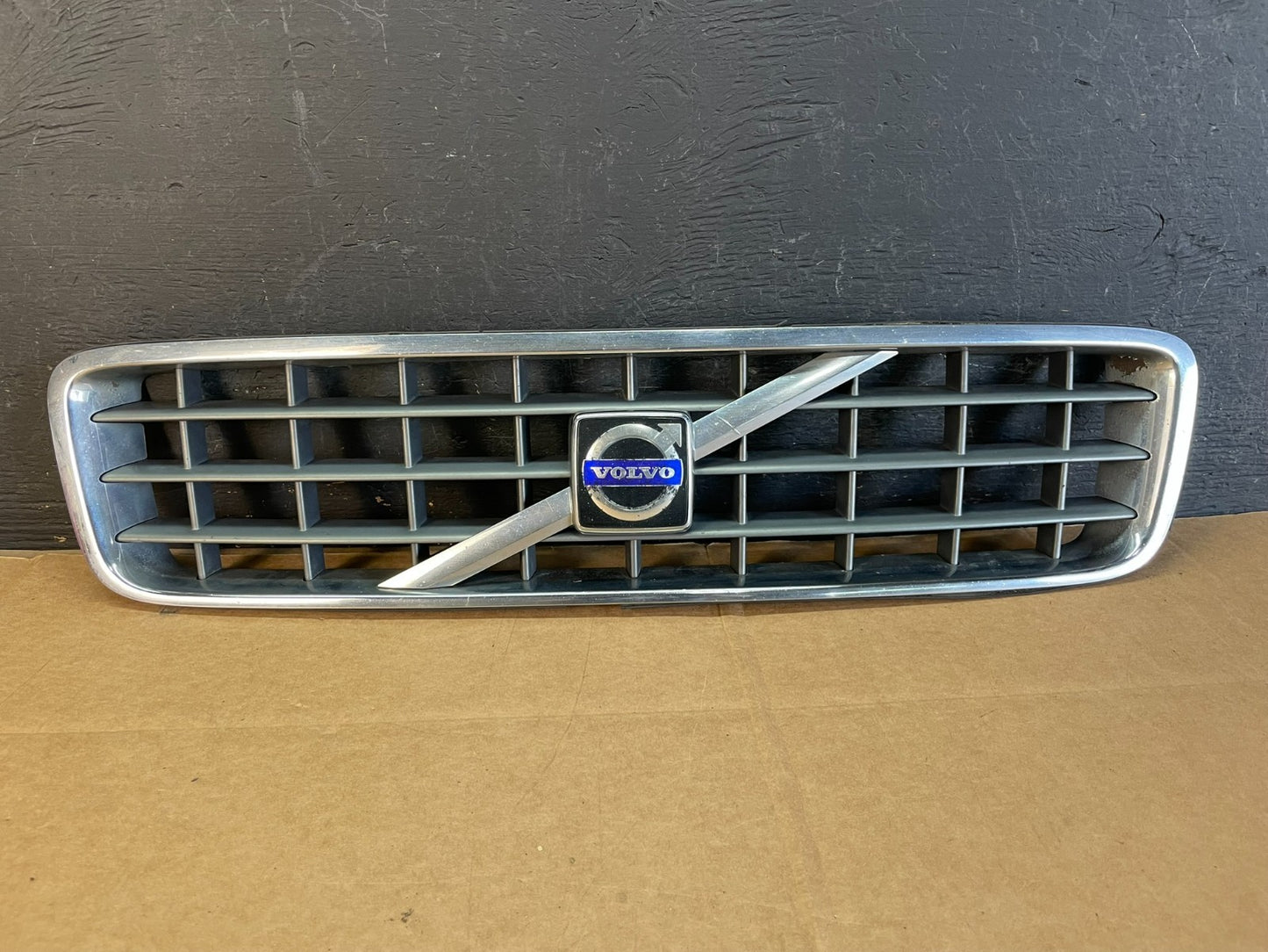 2003 to 2013 Volvo XC90 Front Upper Grill Grille AE0859 DG0