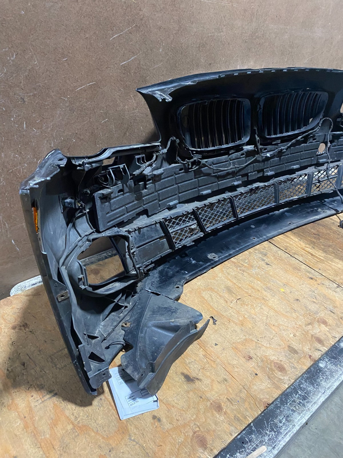 ONLY LOCAL PICK UP 2011 to 2013 BMW 5 Series Front Bumper Cover Z5863 PS9