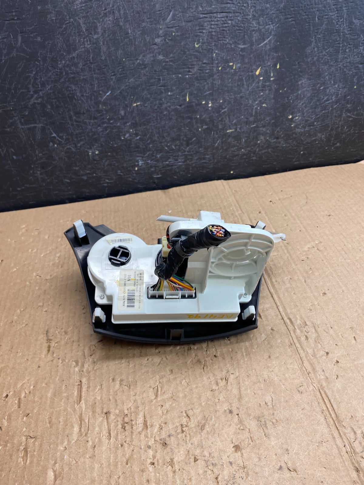 2012 to 2014 Hyundai Accent Center Heater A/C Climate Control Panel AE4192 DG3