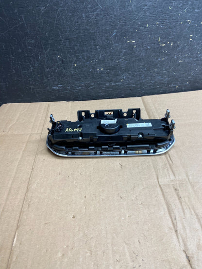 2014 to 2016 Land Rover LR4 Dash Clock Nav Phone Menu Control Switch ai6047 DG3