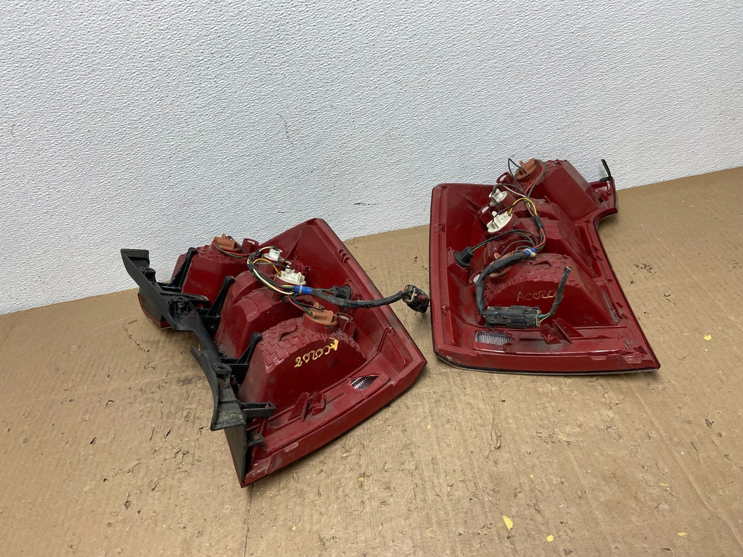 2007 2008 2009 2010 2011 2012 Kia Rondo Left+Right Tail Lights Oem AC0208 DW6