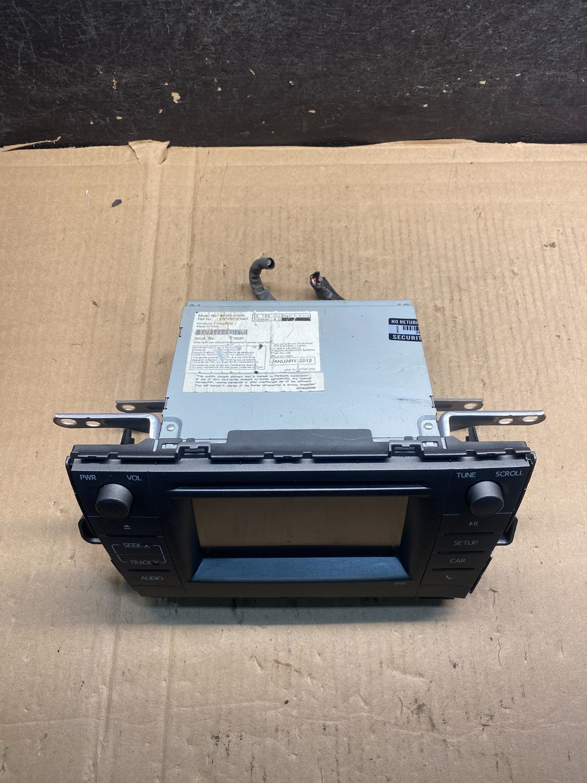 2012 to 2015 Toyota Prius Radio CD Player Screen Display AJ0550 DG3