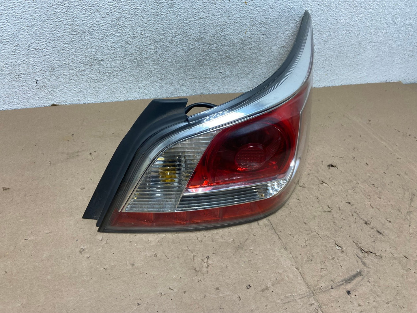 2013 2014 2015 Nissan Altima Right Passenger RH Side Tail Light DEPO AG5537 LK2