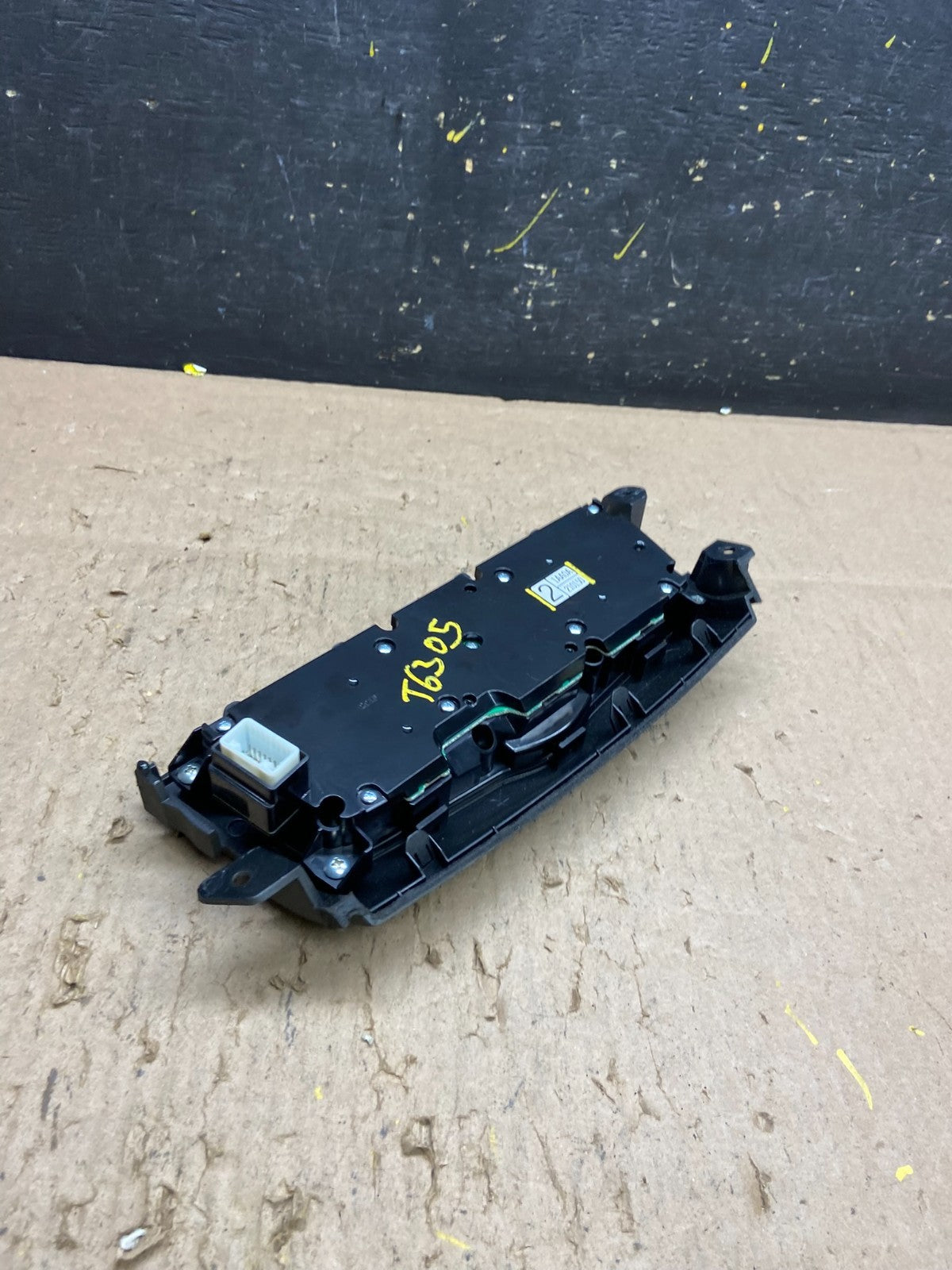 2009-2014 Nissan Murano AM FM Radio CD Control Panel t6305 DG3