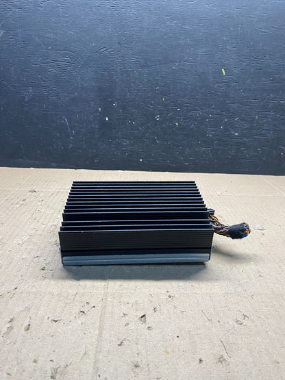 2007-2010 BMW X5 Top HiFi Lear Radio Audio Amplifier Amp M1303 DG1