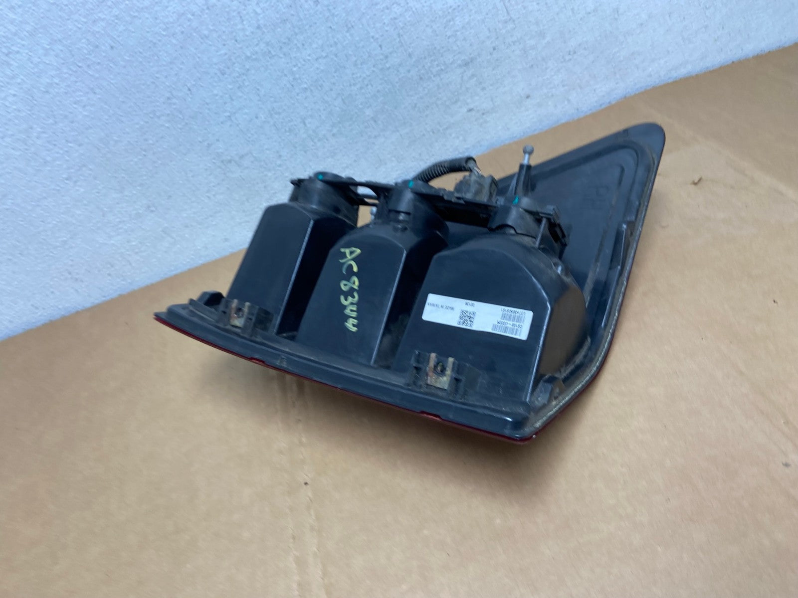 2005 - 2006 Jeep Grand Cherokee Right Passenger Rh Tail Light DEPO AC8344 LK5