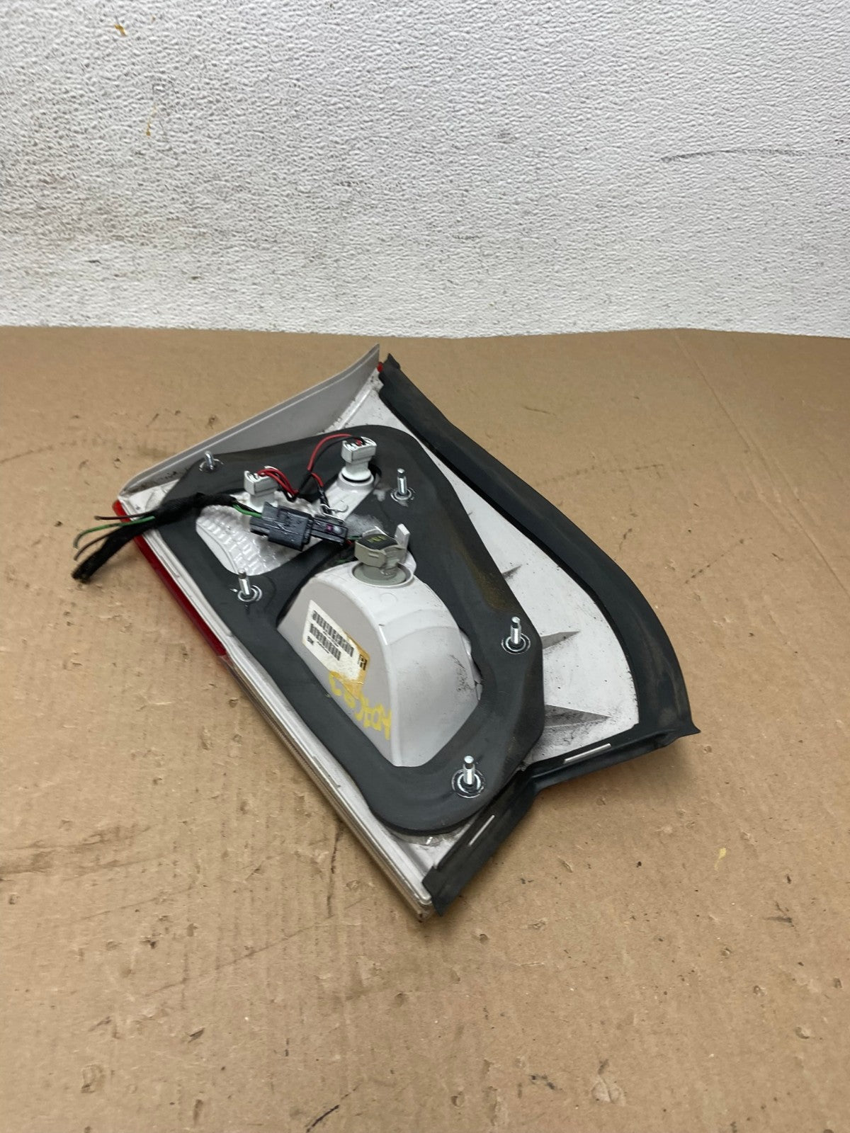 2010 - 2017 GMC Terrain Tail Light Inner Right Passenger Rh AD7683 LK4