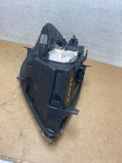 2007 to 2013 Mercedes Sprinter Headlight Right Passenger Halogen Oem X5494 DW13