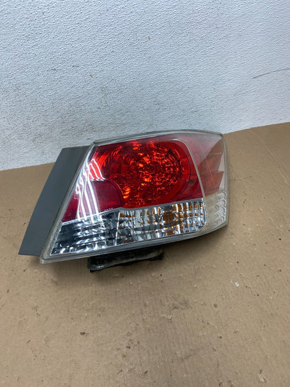 2008 to 2012 Honda Accord Sedan Tail light Right Passenger RH Side AD6512 DW0