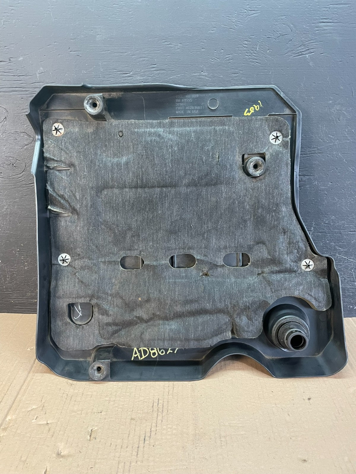2010 to 2016 Buick Lacrosse 3.6L V6 VVT Engine Motor Shield Cover AD8627 DG3