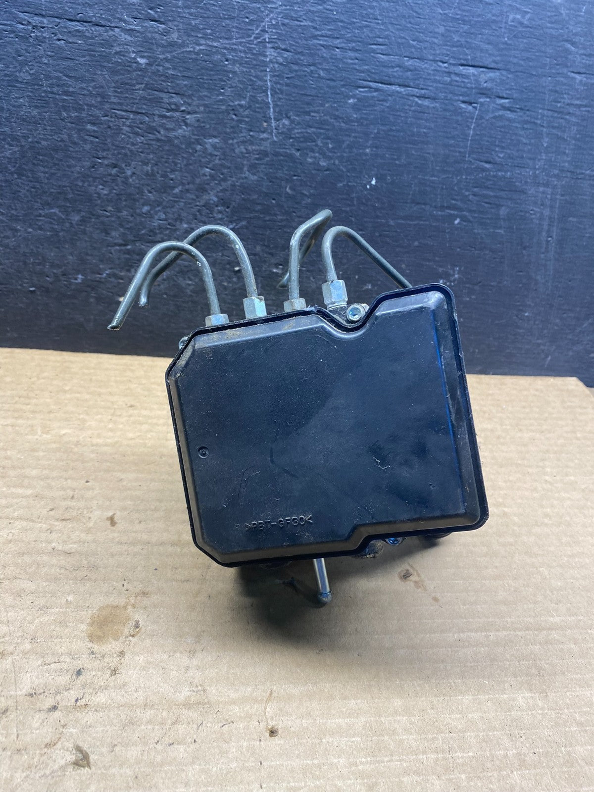 2012 - 2016 Nissan Leaf ABS Anti Lock Brake Pump Module AF7574 DG0