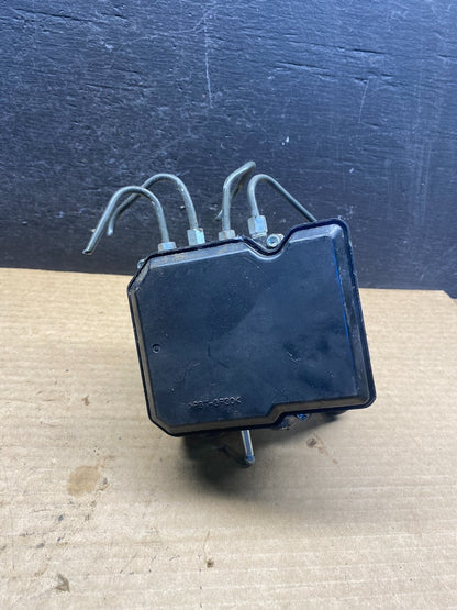 2012 - 2016 Nissan Leaf ABS Anti Lock Brake Pump Module AF7574 DG0