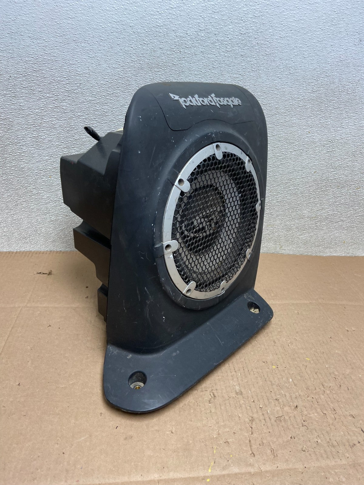 2007 to 2013 Mitsubishi Outlander Bass Subwoofer Sound Speaker Oem Y2642 DG2