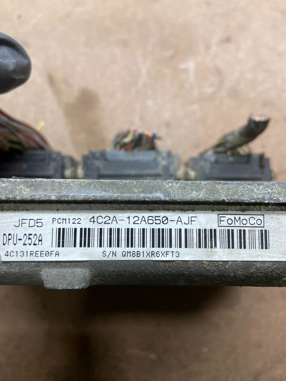 2004 Ford Van E250 E350 5.4L Engine Control Module Unit ECU M3398 DG3