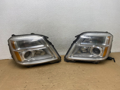 2010 to 2015 GMC Terrain Halogen Left+Right Side Headlights AG8271 DW0