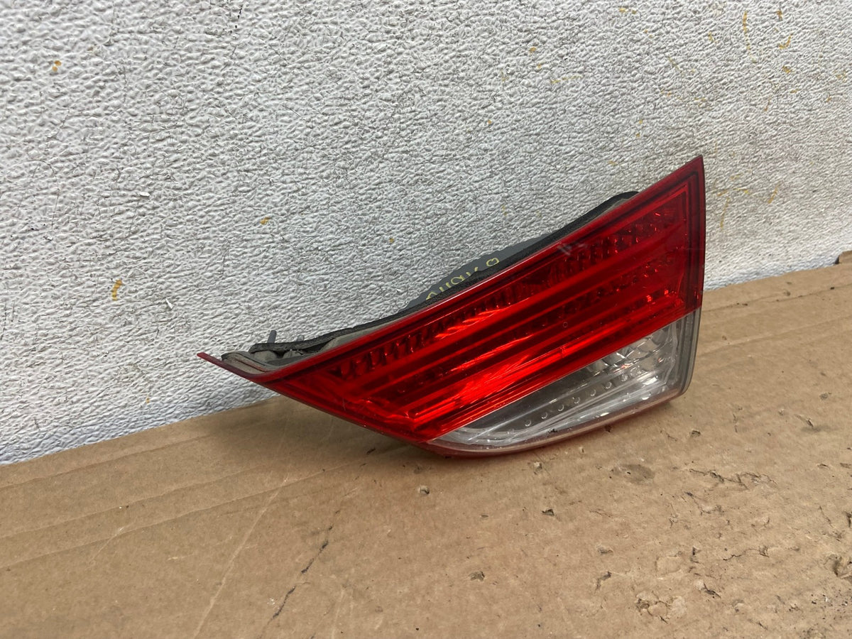 2011 2012 2013 Hyundai Elantra Inner Tail Light Right Passenger AH9168 LK1