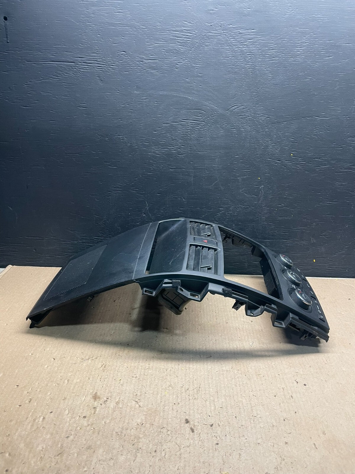2010 - 2015 Mazda CX-9 Radio Dash Trim Bezel W/Vent AC Climate Control E2160 DG12